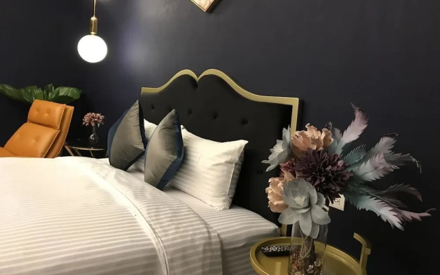Easy Inn