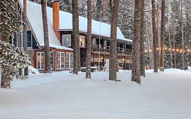 Saarj¿e puhkemaja tuba koos hommikus¿¿giga