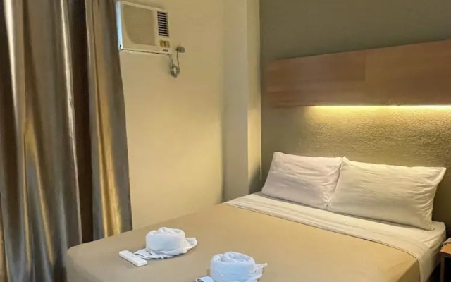 The Center Suites Cebu
