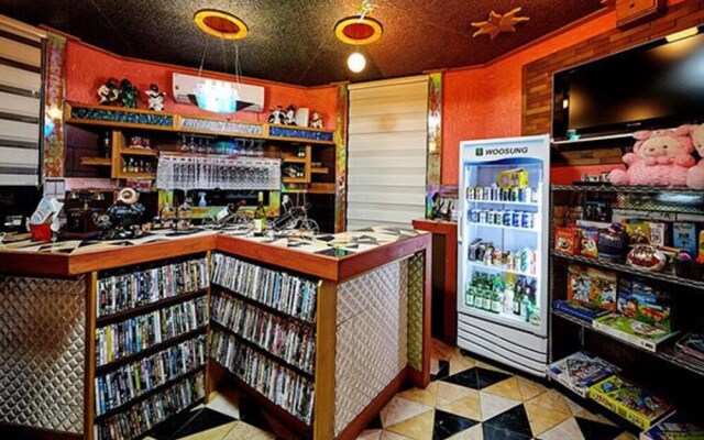 Chuncheon(Namiseom) Remember Pension (Spa, BBQ, Pick up)