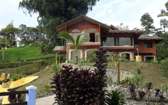 Hosteria El Encanto