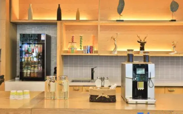 Huase Hotel