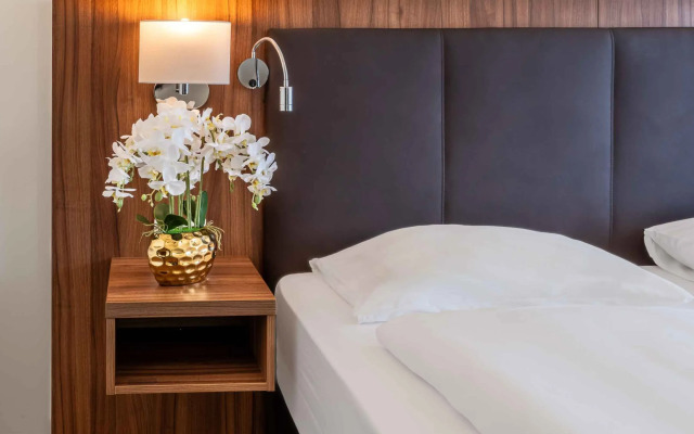 Отель Plaza Premium Wien