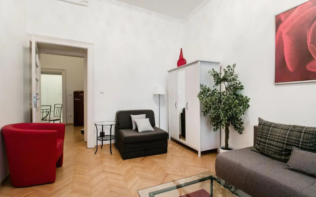 ND 18 Apartments