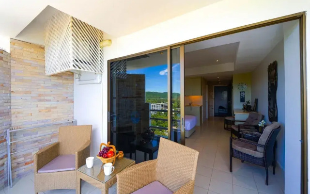 Beachfront Studio Condo-Seaview BW1