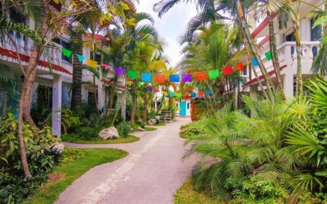 Villas Colibri Cozumel & Bungalows