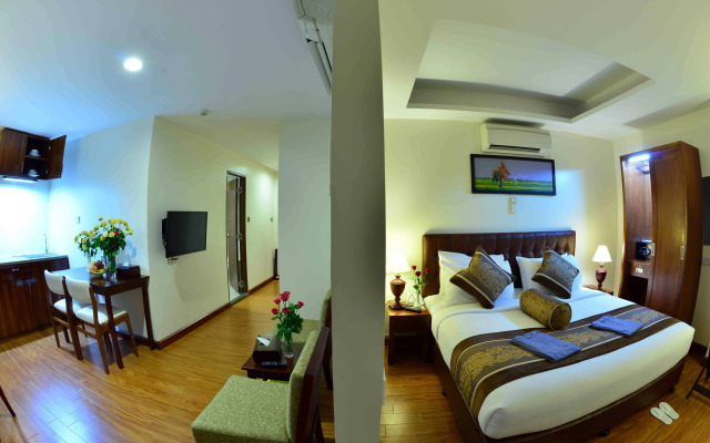 Cherry Hills Hotel