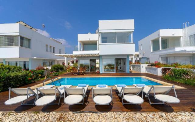 Protaras Beachfront Villa Alia