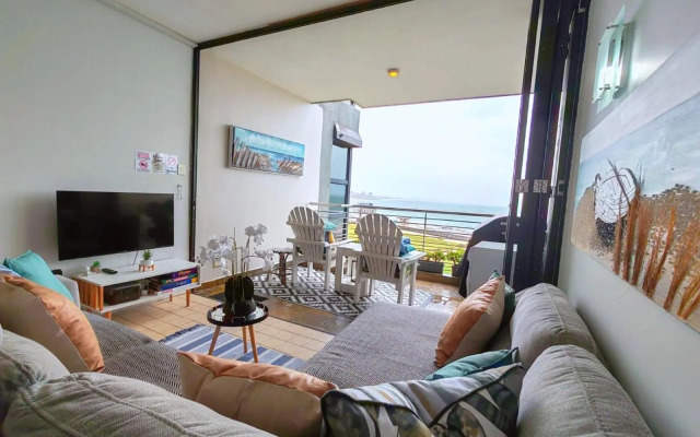 Ocean Whisper, 180 degree Ocean View, 605 Quayside