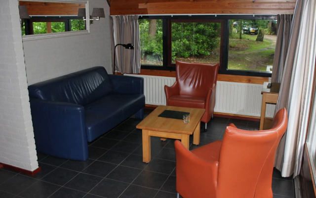 Nice bungalow with dishwasher, close to the forest