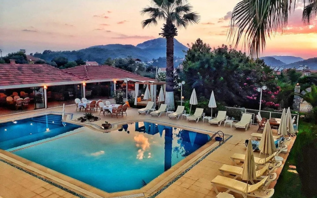 Olympos - Adults Only