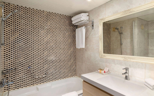 Ramada by Wyndham Sofia City Center