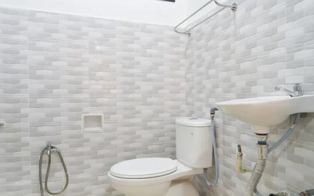 OYO 91052 Hotel Kenangan