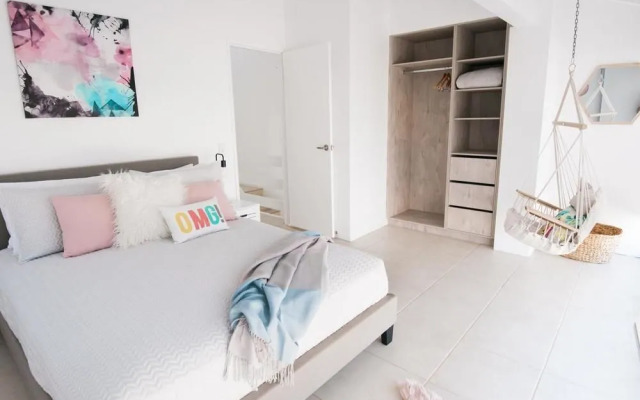 Unit 4 Weyba Lodge Noosa