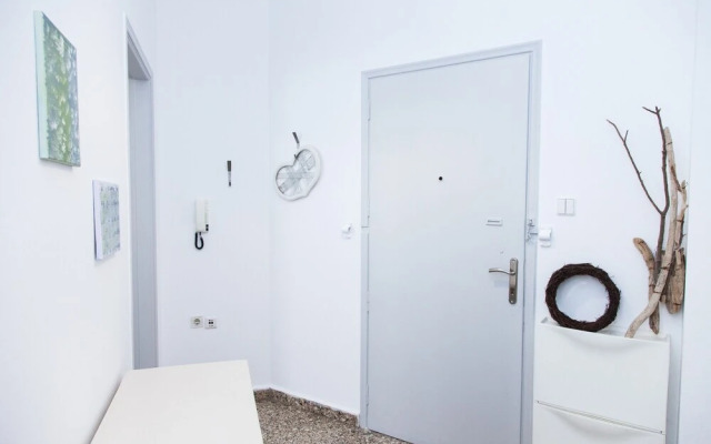 Beautiful Apartment in  Piraeus