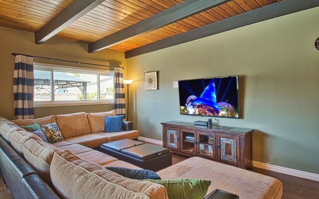 Jungle Cruise 4 Bedrooms 2.5 Bathrooms Home