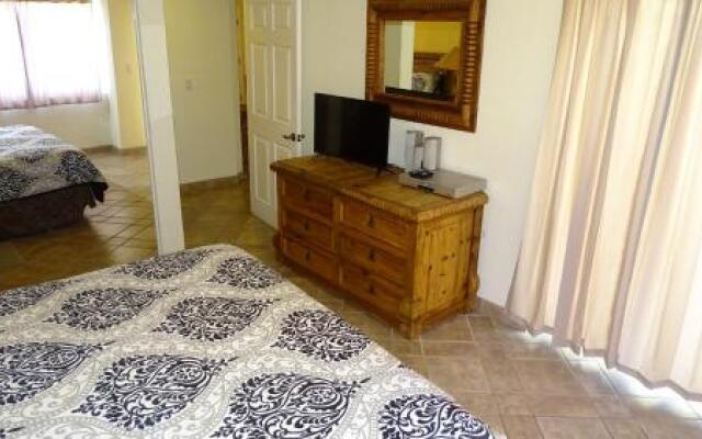 Delphin 303A - 2 Br Condo