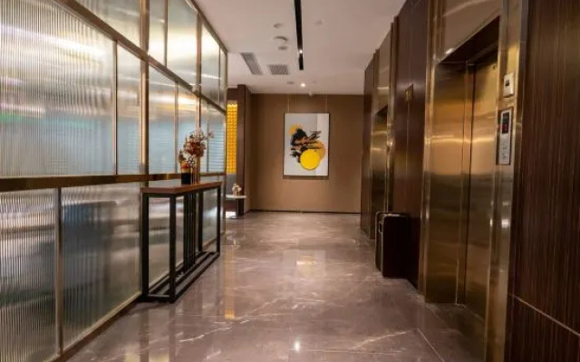 Homeinn Plus Hotel (Ordos Dongsheng Xinghe CoCocity) – Hotel Rooms – Ordos