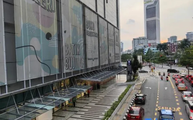 The Robertson N10 Jalan Alor Petaling Street Merdeka 118 2R2B 7Pax – Exterior – Kuala Lumpur