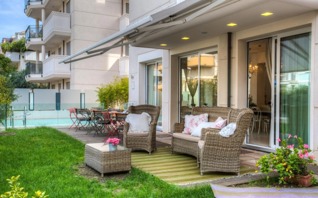 D-Place Hotel & Suite