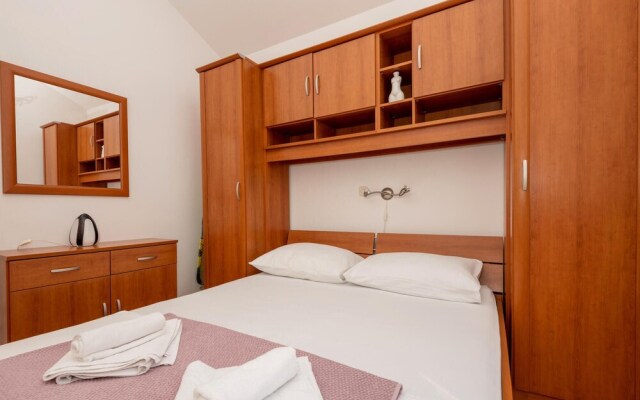 Awesome Apartment in Promajna With Wifi and 1 Bedrooms