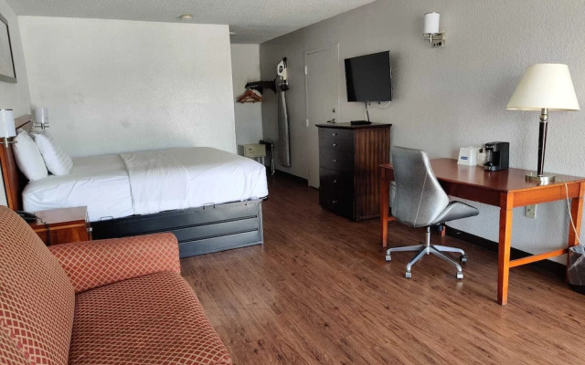 Travelodge Suites MacClenny