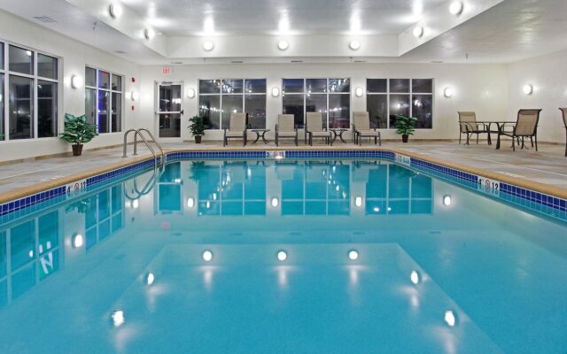 Holiday Inn Express & Suites Buffalo by IHG