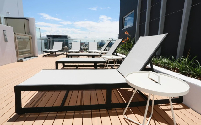 Alex Perry Hotel & Apartments