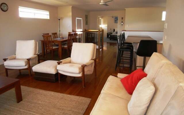 Clovelly Beach Townhouse