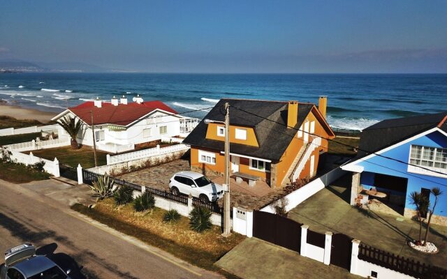 Chalet Playa De Coto Beach