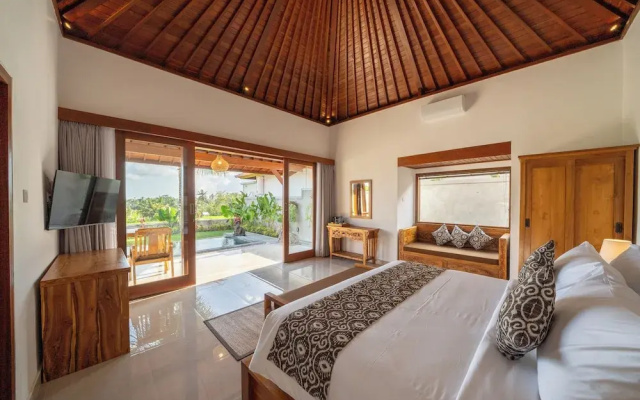 Kaki Uma Villa