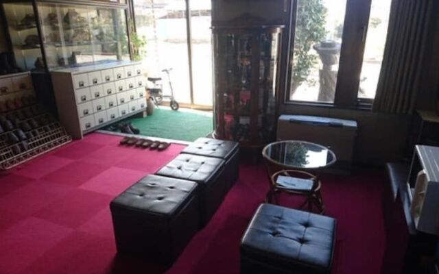Business Hotel InterFujimoto