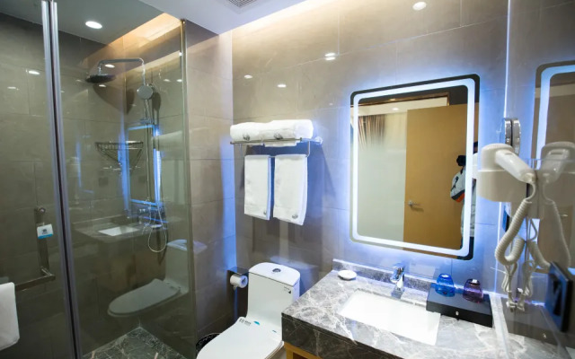 VX Hainan Dongfang City Dongfang Haijun Hotel