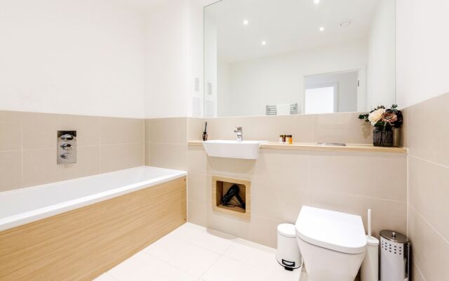 Stunning Ensuite 2 Bedroom Apartment