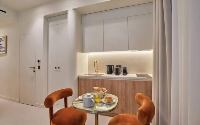 Sublime and New Studio Louvre Palais-royal