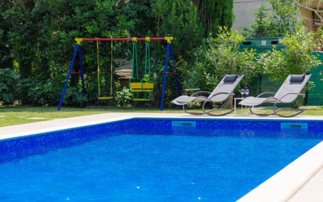 Holiday Home Villa Toni