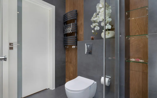 Stylish Kraków Apartment by Renters