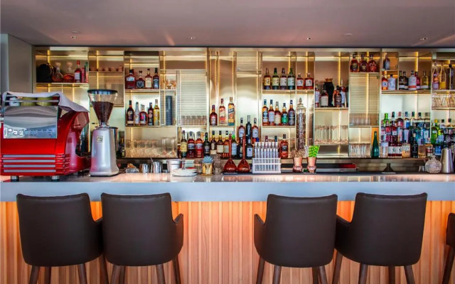 Joy City Hotel & Apartment