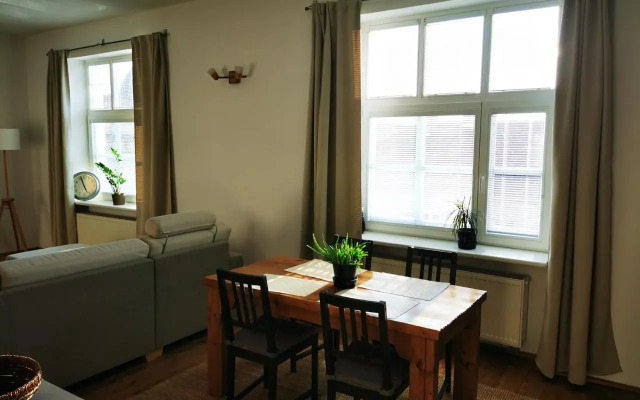 Falcon apartment