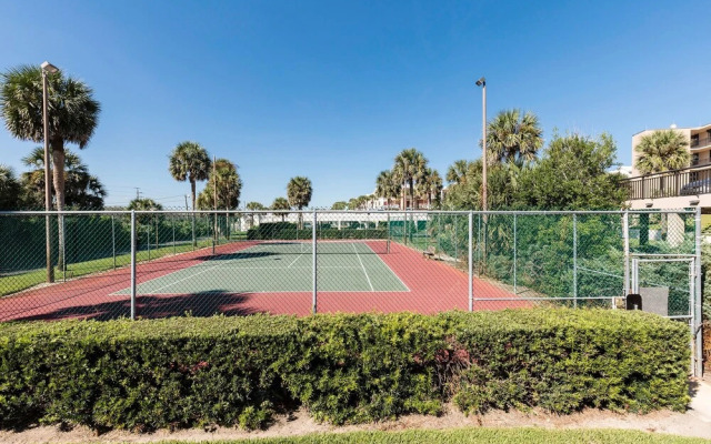 Barefoot Trace by Vtrips