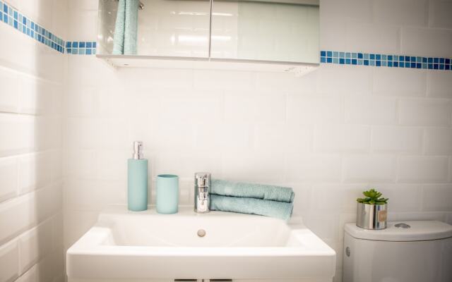 Suite Blue Downtown Stay at Broadway