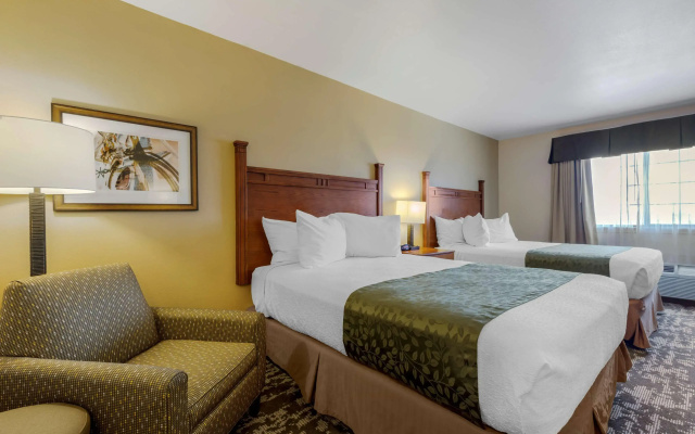 Best Western Plus Red River Inn