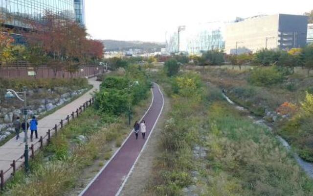 Pangyo Healing Garden
