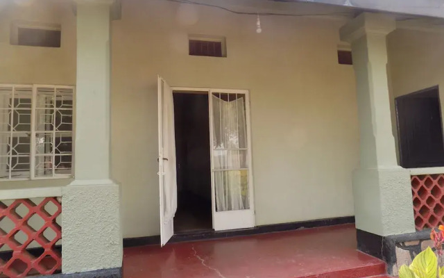 Fort Coleb Guest House