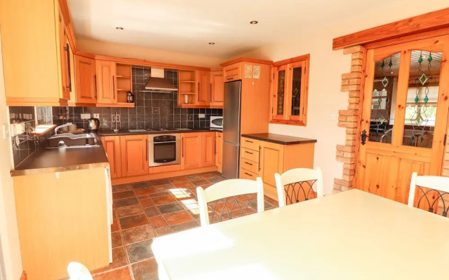 4 Killimer Road