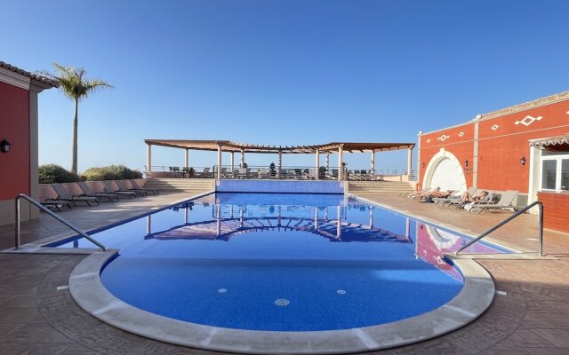 Sea and Sun 4 You - Palheiro Village