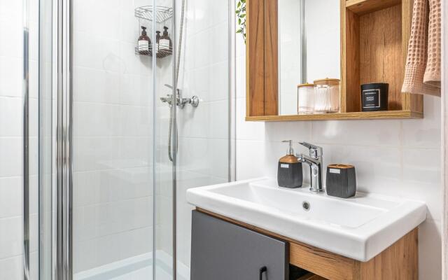 Уютная студия у метро от Welcome V Ekb