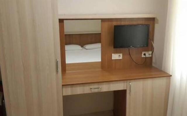 Ayatekla Otel