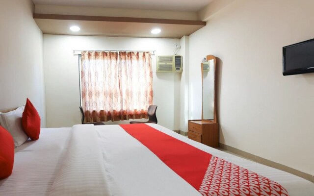 Hotel Virasat Mandav