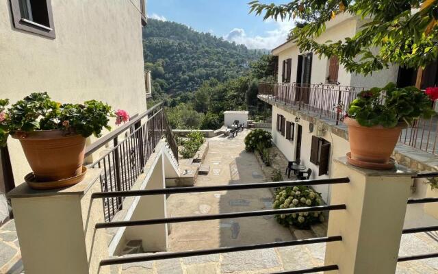 Studio with loft Raxes Ikaria #5